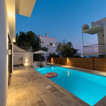 2 Bedroom Modern Holiday In Kalkan Kaş