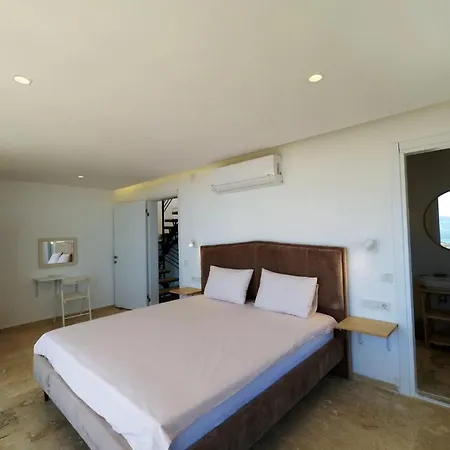 Villa 2 Bedroom Modern Holiday In Kalkan Kaş