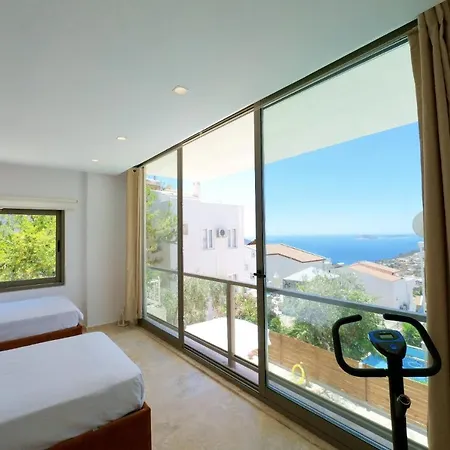 2 Bedroom Modern Holiday In Kalkan